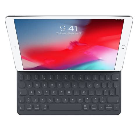 1. Apple Smart Keyboard For 10.5-inch iPad Pro