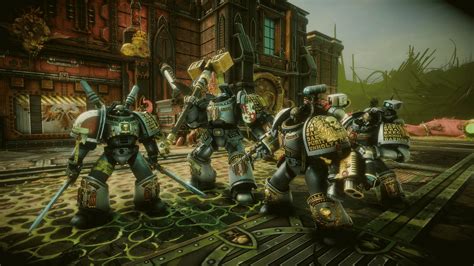 24. Warhammer 40K: Chaos Gate - Daemonhunters