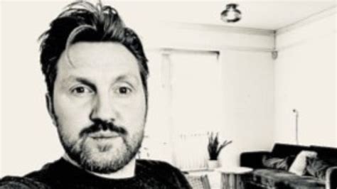 How to complete Adam Morrison collection