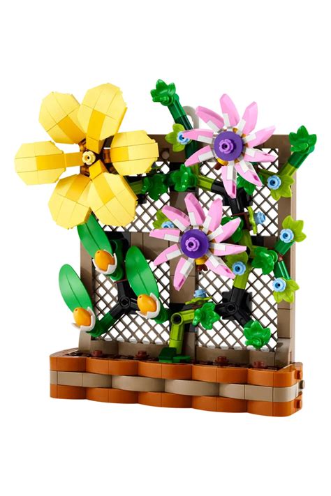How to get the LEGO Flower Trellis Display for free
