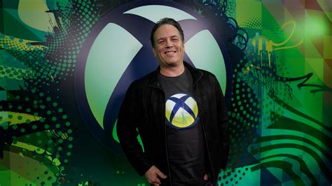 Phil Spencer Critiques Xbox’s Approach to Non-Exclusive Games