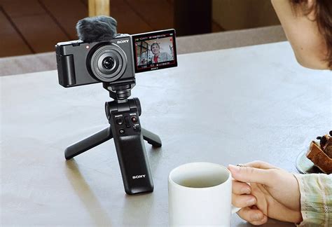 Sony ZV-1F’s vlog-friendly specs