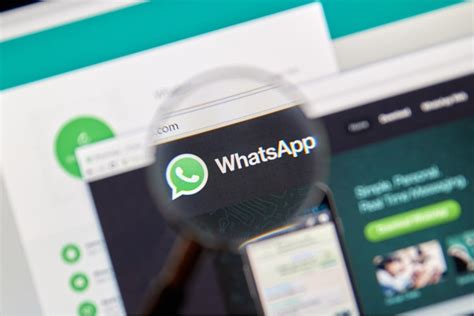 WhatsApp Beta UWP Gains Support for Dark Theme on Windows